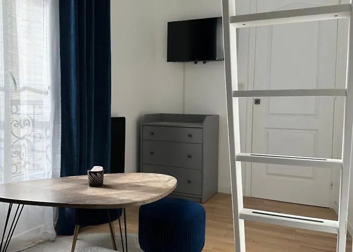 Appartement Ourcq, 19 - La Villette, Buttes Chaumont Paris
